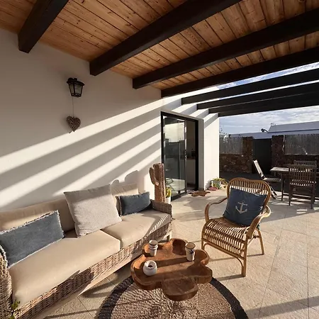 Dharma- Casa Con Encanto Holiday home