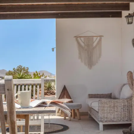 Holiday home Dharma- Casa Con Encanto La Oliva